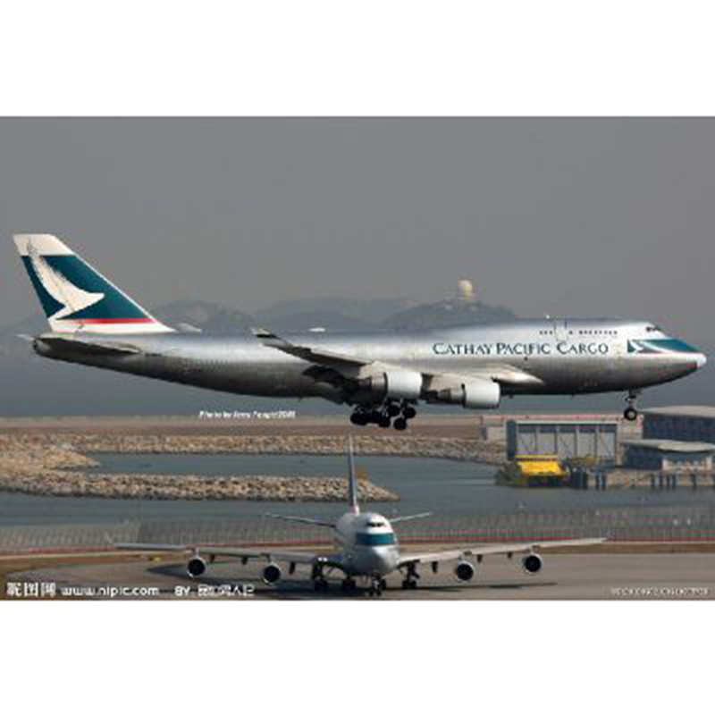 Cathay Pacific шолуы